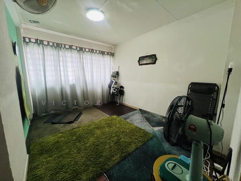 132 Yishun Street 11, 132 Yishun Street 11, Sembawang / Yishun, 3 Bedrooms, 1,130 sqft, HDB Flat For Sale, by Victor Joel Lin, 500271923 - Room 2 - PropertyGuru.com.sg