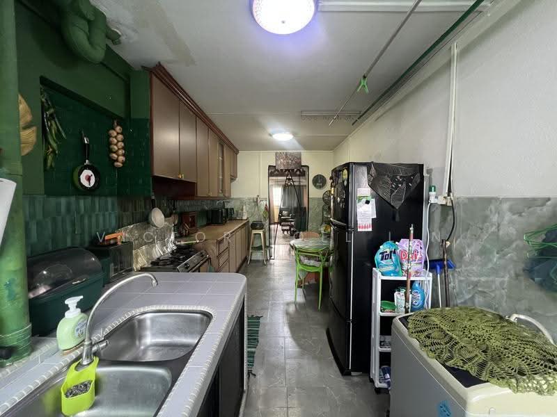 132 Yishun Street 11, 132 Yishun Street 11, Sembawang / Yishun, 3 Bedrooms, 1,130 sqft, HDB Flat For Sale, by Victor Joel Lin, 500271923 - Kitchen - PropertyGuru.com.sg