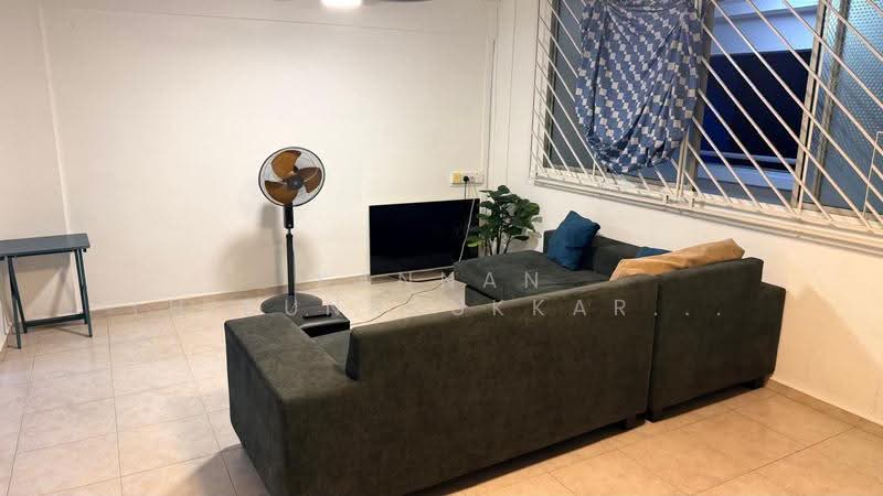 272 Yishun Street 22, 272 Yishun Street 22, Sembawang / Yishun, 2 Bedrooms, 1,000 sqft, HDB Flat For Rent, by Kannan Thirunavukkarasu, 500271924 - Living Room - PropertyGuru.com.sg