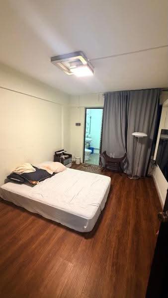 272 Yishun Street 22, 272 Yishun Street 22, Sembawang / Yishun, 2 Bedrooms, 1,000 sqft, HDB Flat For Rent, by Kannan Thirunavukkarasu, 500271924 - Bedroom - PropertyGuru.com.sg