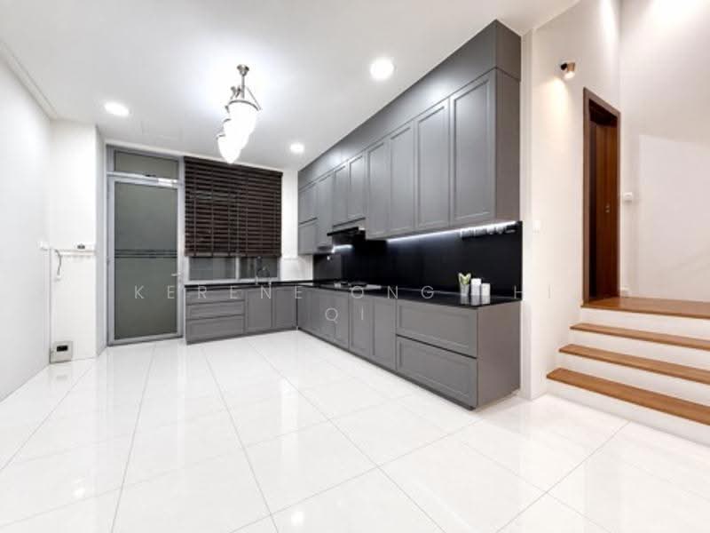 Century Woods, Woodgrove View, Admiralty / Woodlands, 4 Bedrooms, 3,010 sqft, Terraced House For Sale, by Kerene Ong Zhi Qi, 500271932 - Kitchen - PropertyGuru.com.sg