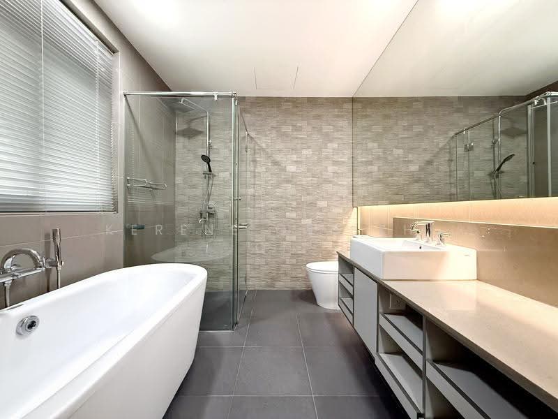 Century Woods, Woodgrove View, Admiralty / Woodlands, 4 Bedrooms, 3,010 sqft, Terraced House For Sale, by Kerene Ong Zhi Qi, 500271932 - Bathroom - PropertyGuru.com.sg