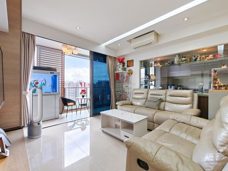 Parc Life, 29 Sembawang Crescent, Sembawang / Yishun, 4 Bedrooms, 1,281 sqft, Condominium For Sale, by Jackie Chew, 500271936 - Living Room - PropertyGuru.com.sg