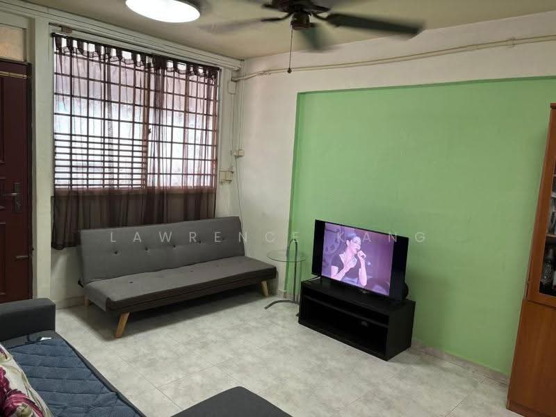 419 Tampines Street 41, 419 Tampines Street 41, Pasir Ris / Tampines, 2 Bedrooms, 689 sqft, HDB Flat For Sale, by Lawrence Kang, 500271938 - Living Room - PropertyGuru.com.sg