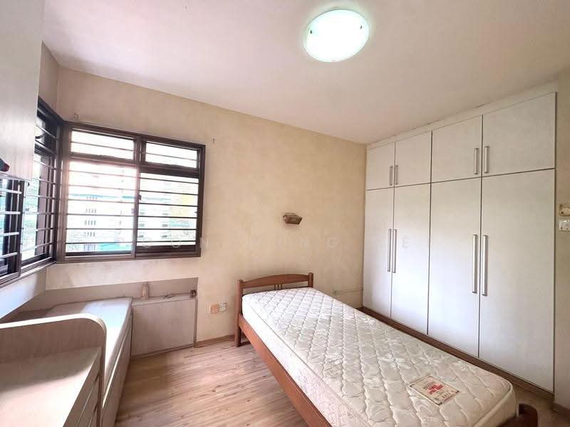 144 Lorong 2 Toa Payoh, 144 Lorong 2 Toa Payoh, Balestier / Toa Payoh, Room Rental, 105 sqft, HDB Flat For Rent, by Poon Wing Kee, 500271941 - Bedroom - PropertyGuru.com.sg
