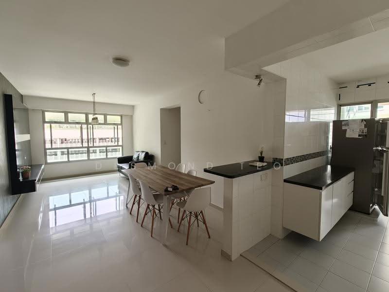 313A Sumang Link, 313A Sumang Link, Hougang / Punggol / Sengkang, 3 Bedrooms, 990 sqft, HDB Flat For Sale, by DESMOND TEO, 500271942 - Living Room - PropertyGuru.com.sg
