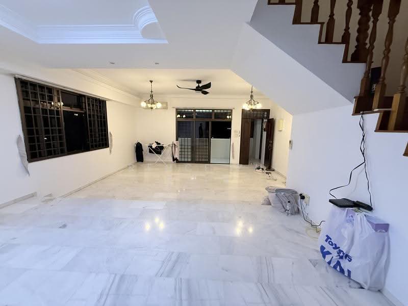 Simon Plaza, 2 Kovan Road, Hougang / Punggol / Sengkang, 3 Bedrooms, 1,679 sqft, Apartment For Sale, by Florence Zheng Zhen, 500271946 - Living room - PropertyGuru.com.sg