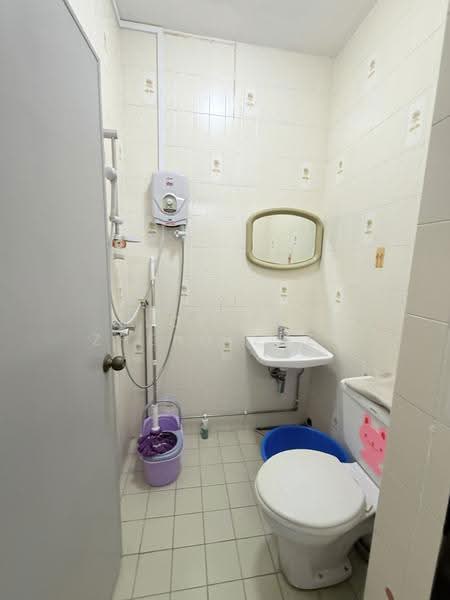 Simon Plaza, 2 Kovan Road, Hougang / Punggol / Sengkang, 3 Bedrooms, 1,679 sqft, Apartment For Sale, by Florence Zheng Zhen, 500271946 - PropertyGuru.com.sg