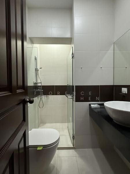Simon Plaza, 2 Kovan Road, Hougang / Punggol / Sengkang, 3 Bedrooms, 1,679 sqft, Apartment For Sale, by Florence Zheng Zhen, 500271946 - PropertyGuru.com.sg