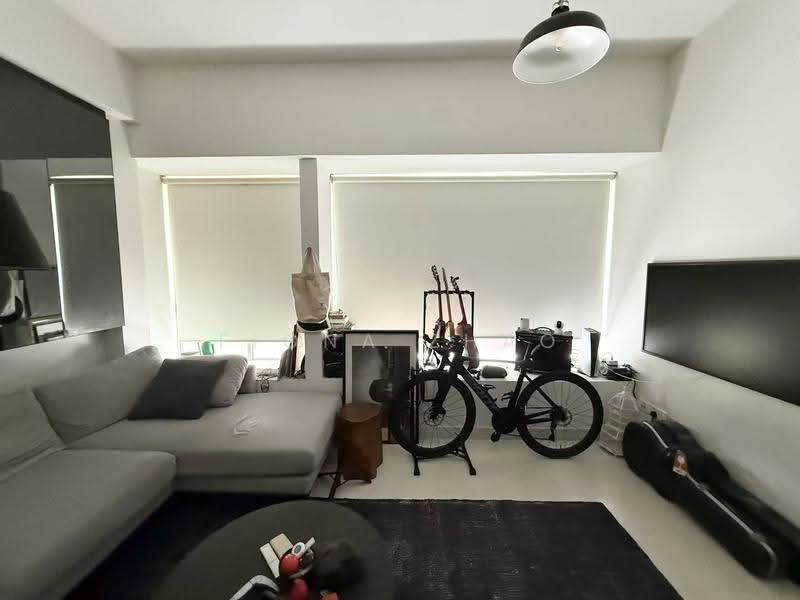 Robertson Edge, 18 Tong Watt Road, Orchard / River Valley, 1 Bedroom, 431 sqft, Apartment For Rent, by Fiona Zhao, 500271949 - Living Room - PropertyGuru.com.sg