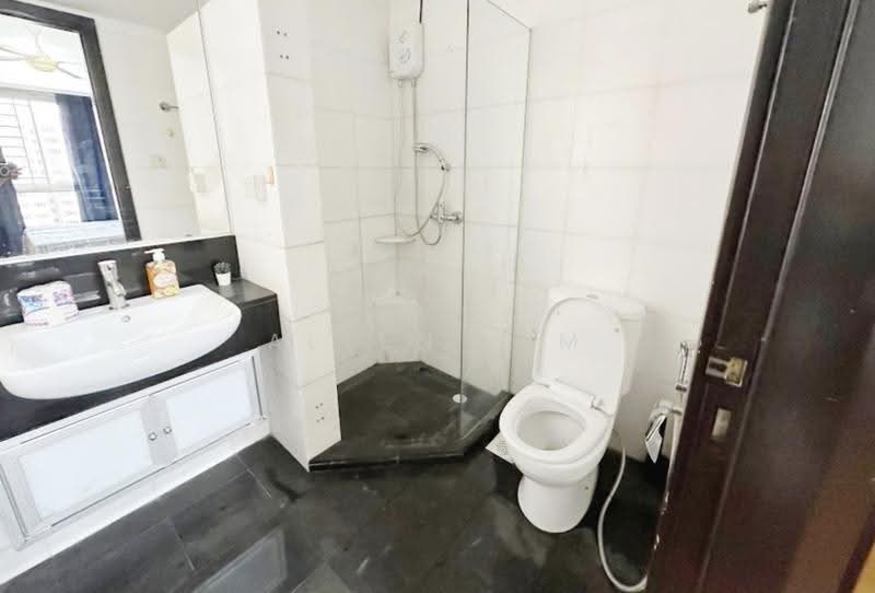 Le Crescendo, 233 Paya Lebar Road, Eunos / Geylang / Paya Lebar, 3 Bedrooms, 1,184 sqft, Condominium For Sale, by Allen Lim, 500271952 - Bathroom - PropertyGuru.com.sg