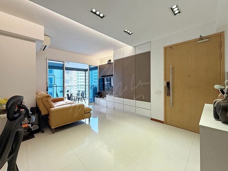 The Tampines Trilliant, 21 Tampines Central 7, Pasir Ris / Tampines, 3 Bedrooms, 1,001 sqft, Condominium For Sale, by Nicole Lim, 500271959 - Living / Dining Area with Balcony - PropertyGuru.com.sg