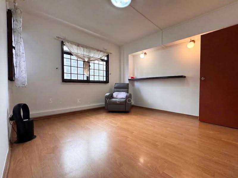 201B Compassvale Drive, 201B Compassvale Drive, Hougang / Punggol / Sengkang, 3 Bedrooms, 969 sqft, HDB Flat For Sale, by S. K. Yeo 杨顺锦, 500271961 - Living Room - PropertyGuru.com.sg