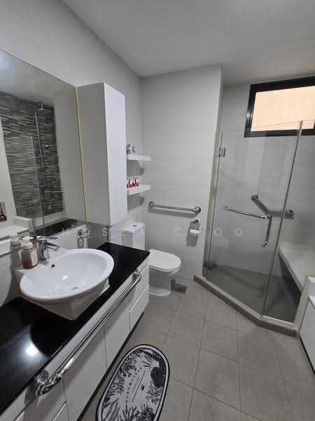 Seasons Park, 491 Yio Chu Kang Road, Mandai / Upper Thomson, 2 Bedrooms, 1,496 sqft, Condominium For Rent, by Hosea Choo, 500271962 - Bathroom - PropertyGuru.com.sg