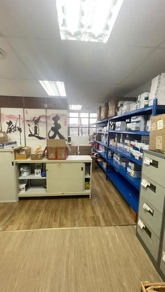 Da Jin Factory Building, 362 Upper Paya Lebar Road, Hougang / Punggol / Sengkang, 1,195 sqft, Light Industrial (B1) For Sale, by Paul Lim, 500271979 - Interior - CommercialGuru.com.sg