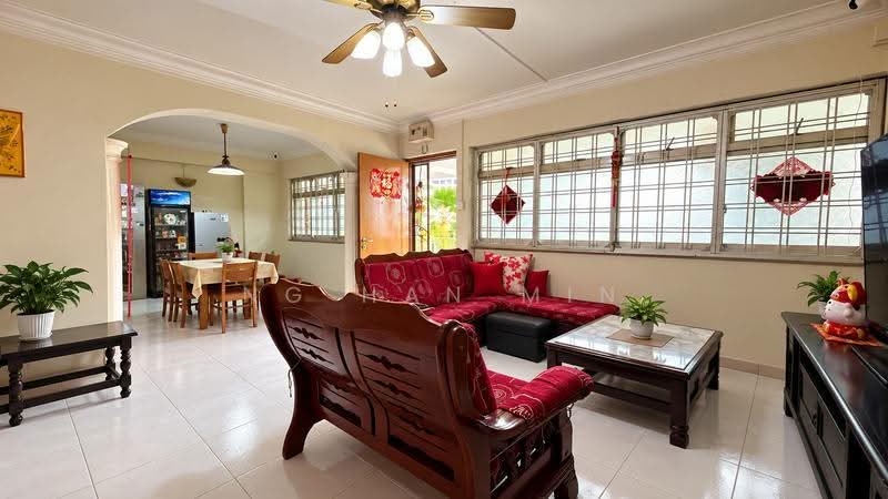 324 Tah Ching Road, 324 Tah Ching Road, Boon Lay / Jurong / Tuas, 3 Bedrooms, 1,141 sqft, HDB Flat For Sale, by Ng Han Min, 500272006 - Living Room - PropertyGuru.com.sg