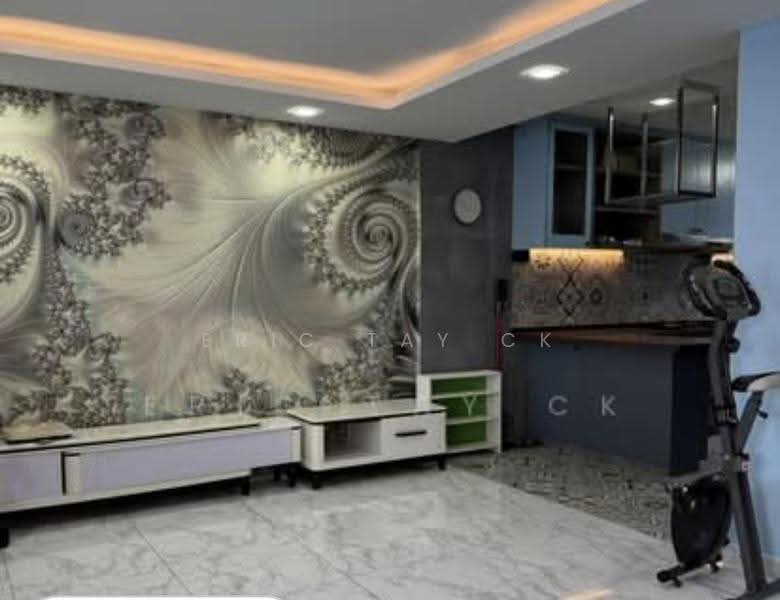 11 Saint George's Road, 11 Saint George's Road, Balestier / Toa Payoh, 3 Bedrooms, 915 sqft, HDB Flat For Sale, by Eric Tay CK, 500272011 - Living Room - PropertyGuru.com.sg