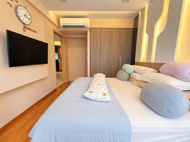 Esparina Residences, 127 Compassvale Bow, Hougang / Punggol / Sengkang, 2 Bedrooms, 829 sqft, Condominium For Sale, by Cedric Chan, 500272012 - Bedroom - PropertyGuru.com.sg