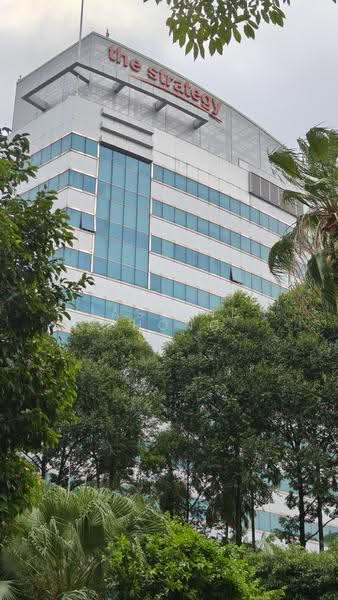 The Strategy, 2 International Business Park, Boon Lay / Jurong / Tuas, 4,359 sqft, Business / Science Park For Rent, by Jasmine Chong, 500272014 - Exterior - CommercialGuru.com.sg