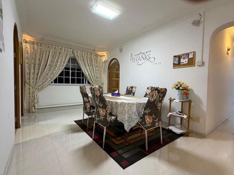 356 Yishun Ring Road, 356 Yishun Ring Road, Sembawang / Yishun, Room Rental, 150 sqft, HDB Flat For Rent, by Dana Goh, 500272019 - Dining Room - PropertyGuru.com.sg