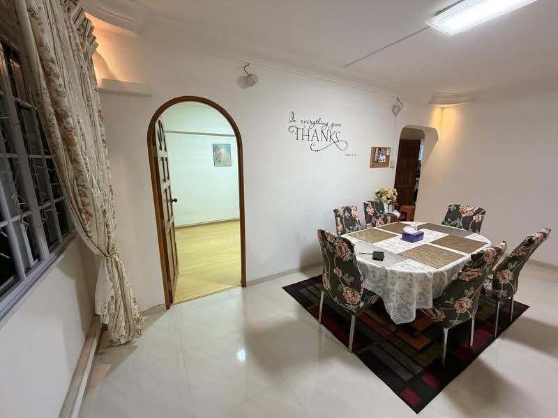 356 Yishun Ring Road, 356 Yishun Ring Road, Sembawang / Yishun, Room Rental, 150 sqft, HDB Flat For Rent, by Dana Goh, 500272019 - Dining Room - PropertyGuru.com.sg