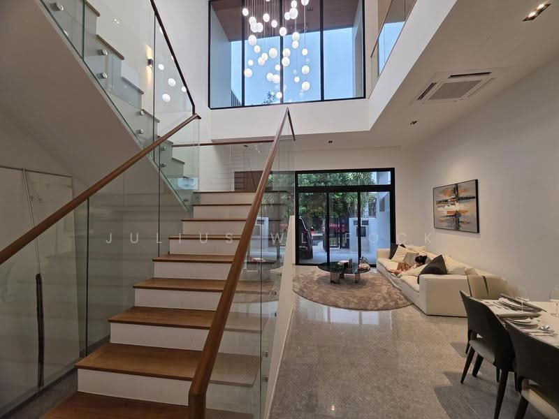 FINEST BRAND NEW INTER AT JALAN SANKAM, Jalan Sankam, Sembawang / Yishun, 5 Bedrooms, 4,834 sqft, Terraced House For Sale, by Julius WL Fock, 500272024 - Living Room - PropertyGuru.com.sg