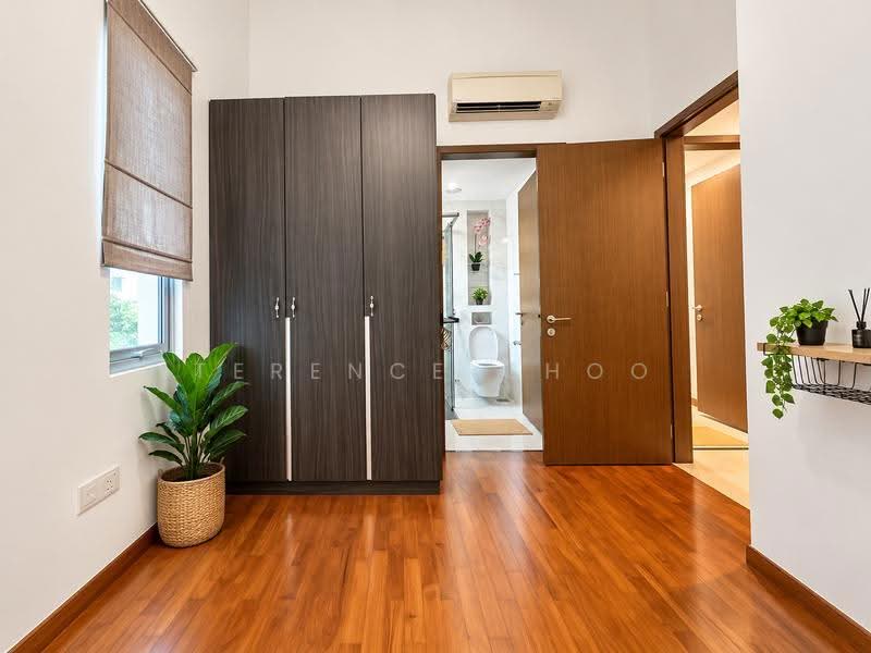 Spottiswoode 18, 18 Spottiswoode Park Road, Chinatown / Tanjong Pagar, 2 Bedrooms, 1,324 sqft, Condominium For Sale, by Terence Choo, 500272025 - Master Bedroom With bathroom - PropertyGuru.com.sg