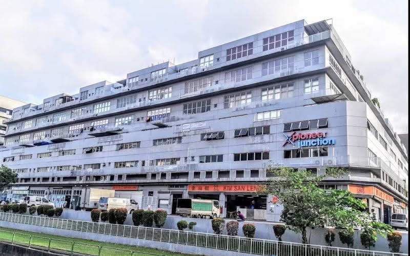 PIONEER JUNCTION INDUSTRIAL UNIT FOR SALE – $400K, Boon Lay / Jurong / Tuas, 1,190 sqft, Factory / Workshop (B2) For Sale, by NG CHOON KHIAN, 500272026 - Exterior - CommercialGuru.com.sg