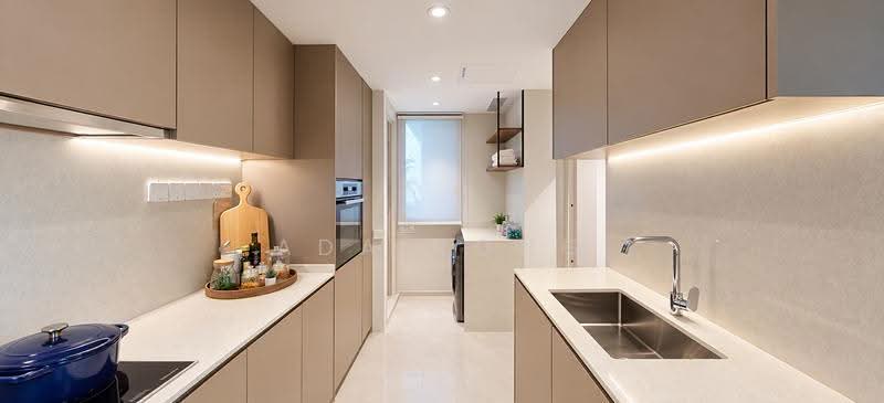 Emerald of Katong, Jalan Tembusu, East Coast / Marine Parade, 4 Bedrooms, 1,259 sqft, Condominium For Sale, by Ada Rong, 500272028 - Kitchen - PropertyGuru.com.sg