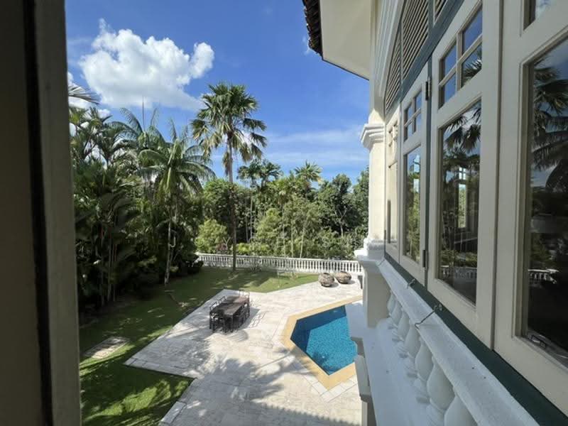 One of the most desired GCB, super magnificent, wide frontage, Chatsworth road, Tanglin, Chatsworth park, Tanglin / Holland / Bukit Timah, 6 Bedrooms, 18,000 sqft, Good Class Bungalow For Sale, by Joyce Sim, 500272046 - Exterior - PropertyGuru.com.sg