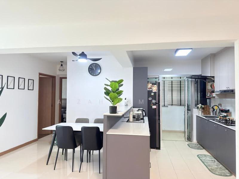 409C Northshore Drive, 409C Northshore Drive, Hougang / Punggol / Sengkang, 3 Bedrooms, 1,001 sqft, HDB Flat For Sale, by Aizah Ismail, 500272056 - Dining Room - PropertyGuru.com.sg
