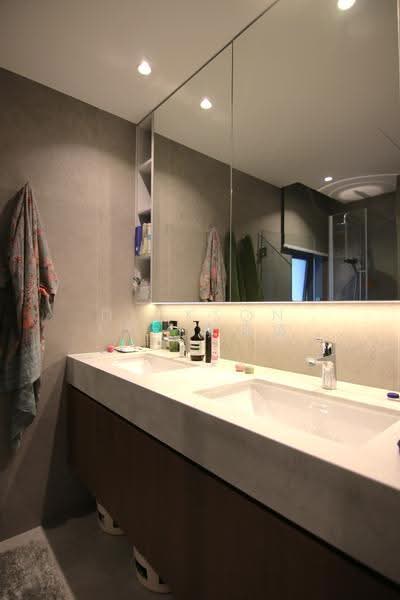 The Waterina, 67 Lorong 40 Geylang, Eunos / Geylang / Paya Lebar, 2 Bedrooms, 1,098 sqft, Condominium For Rent, by Dickson Lee 李鼎盛, 500272057 - Master Bathroom - PropertyGuru.com.sg