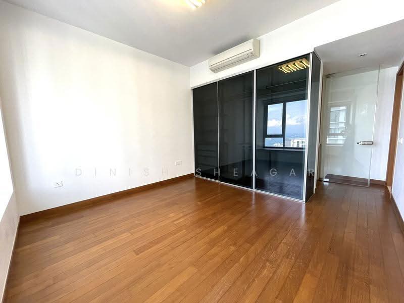 Altez, 16 Enggor Street, Chinatown / Tanjong Pagar, 2 Bedrooms, 1,109 sqft, Condominium For Sale, by Dinish Sheagar, 500272060 - Bedroom - PropertyGuru.com.sg
