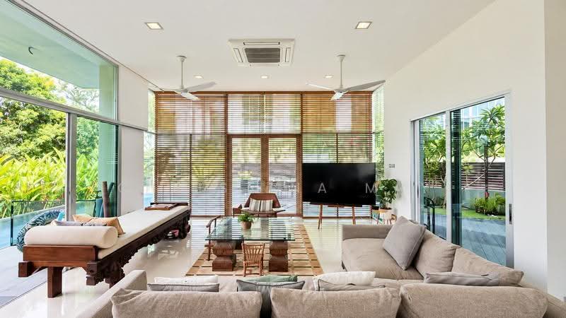 Wareham Road, Goodman Road, Crescent Road, Wareham Road, Poole Road, East Coast / Marine Parade, 8 Bedrooms, 8,465 sqft, Detached House For Sale, by Christina May, 500272067 - Living Room - PropertyGuru.com.sg