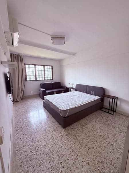 23 Eunos Crescent, 23 Eunos Crescent, Eunos / Geylang / Paya Lebar, 3 Bedrooms, 1,259 sqft, HDB Flat For Sale, by Sebastian Chia, 500272068 - Bedroom - PropertyGuru.com.sg