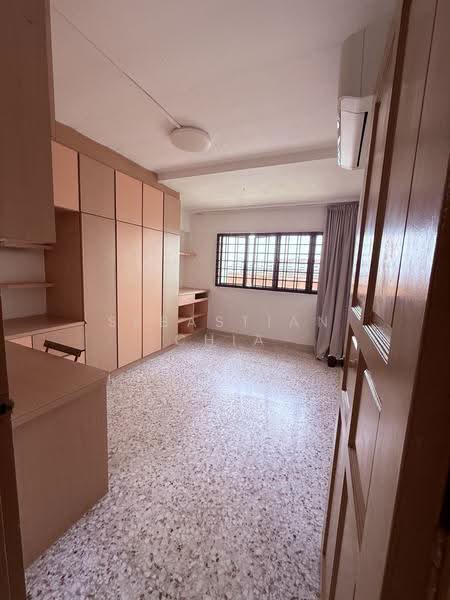 23 Eunos Crescent, 23 Eunos Crescent, Eunos / Geylang / Paya Lebar, 3 Bedrooms, 1,259 sqft, HDB Flat For Sale, by Sebastian Chia, 500272068 - Bedroom - PropertyGuru.com.sg