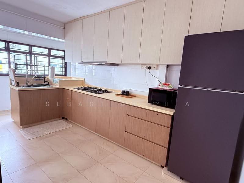 23 Eunos Crescent, 23 Eunos Crescent, Eunos / Geylang / Paya Lebar, 3 Bedrooms, 1,259 sqft, HDB Flat For Sale, by Sebastian Chia, 500272068 - Kitchen - PropertyGuru.com.sg