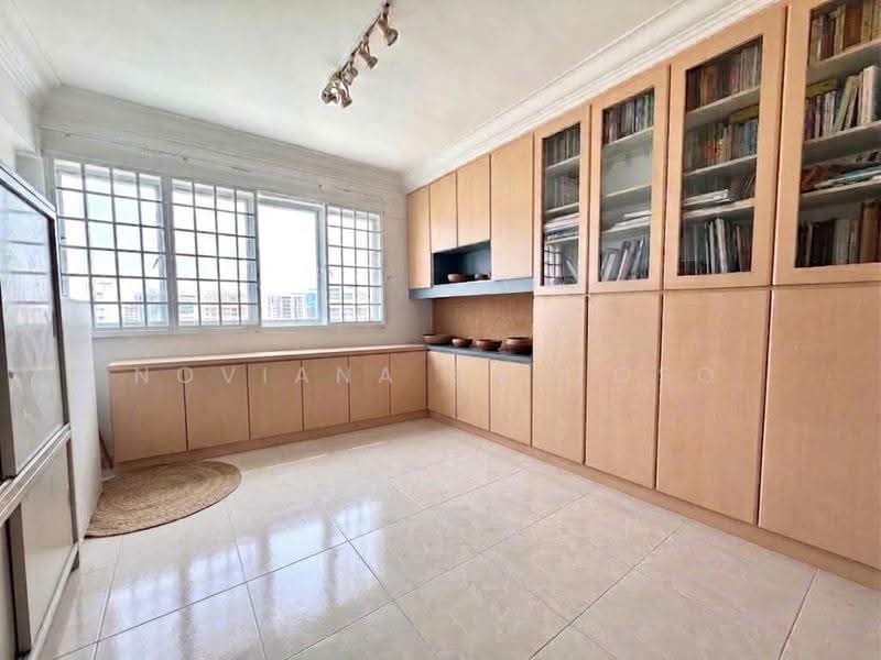 120 Bedok North Street 2, 120 Bedok North Street 2, Bedok / Upper East Coast, 3 Bedrooms, 1,259 sqft, HDB Flat For Sale, by Noviana Santoso, 500272071 - Study - PropertyGuru.com.sg