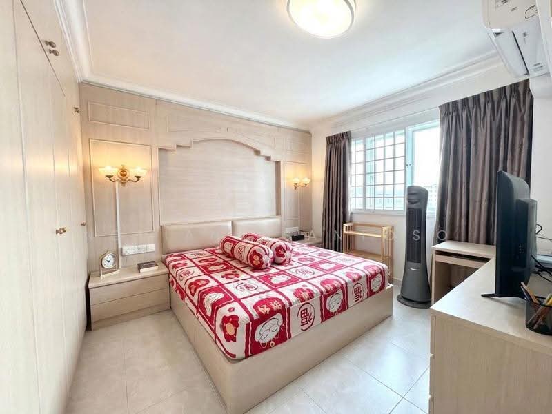 120 Bedok North Street 2, 120 Bedok North Street 2, Bedok / Upper East Coast, 3 Bedrooms, 1,259 sqft, HDB Flat For Sale, by Noviana Santoso, 500272071 - Bedroom - PropertyGuru.com.sg