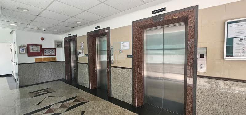 Lhk3 Building, 8 New Industrial Road, Hougang / Punggol / Sengkang, 4,068 sqft, Light Industrial (B1) For Sale, by Susan Lam, 500272076 - Lobby - CommercialGuru.com.sg