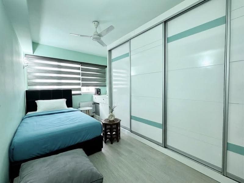513B Yishun Street 51, 513B Yishun Street 51, Sembawang / Yishun, 4 Bedrooms, 1,292 sqft, HDB Flat For Sale, by Dawn Lim, 500272077 - Bedroom - PropertyGuru.com.sg