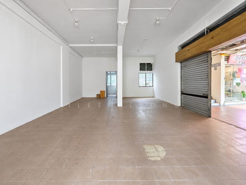 607 Ang Mo Kio Avenue 4 (HDB Shophouse), ANG MO KIO AVENUE 4, Ang Mo Kio / Bishan / Thomson, 721 sqft, Shop / Shophouse For Rent, by Eileen Leong, 500272084 - Interior - CommercialGuru.com.sg