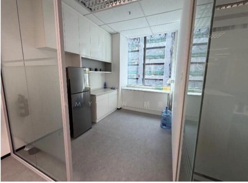ROBINSON ROAD | Professional Corporate Office | 4 Minutes to MRT Station |, Telok Ayer / Shenton Way MRT, Boat Quay / Raffles Place / Marina, 1,299 sqft, Office For Rent, by Amy Aw 胡嘉薇, 500272085 - CommercialGuru.com.sg