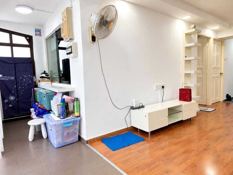 9 Selegie Road, 9 Selegie Road, Beach Road / Bugis / Rochor, Room Rental, 115 sqft, HDB Flat For Rent, by Jesper Loh, 500272087 - Living Room - PropertyGuru.com.sg