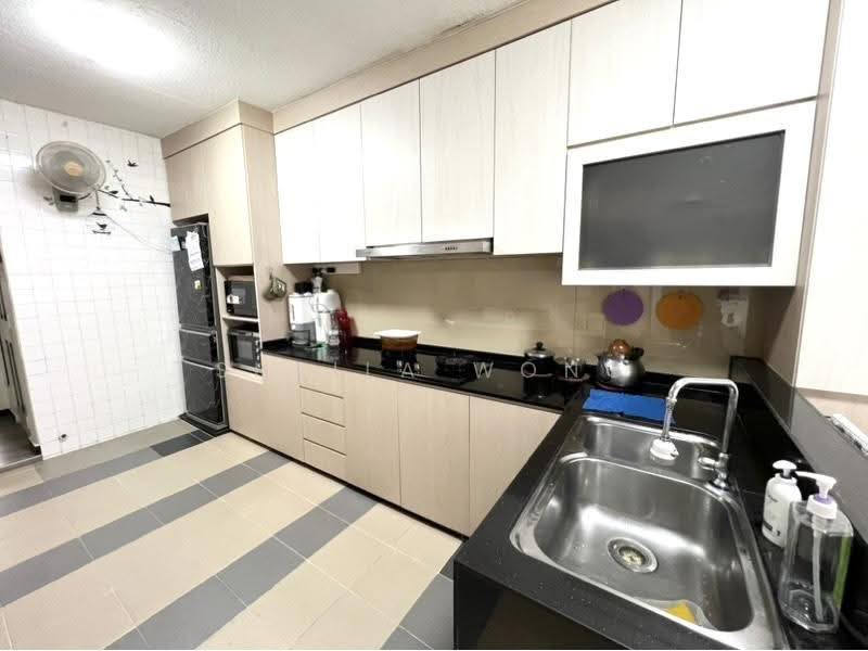 145 Bukit Batok Street 11, 145 Bukit Batok Street 11, Dairy Farm / Bukit Panjang / Choa Chu Kang, 3 Bedrooms, 1,001 sqft, HDB Flat For Sale, by Sheila Wong, 500272103 - PropertyGuru.com.sg