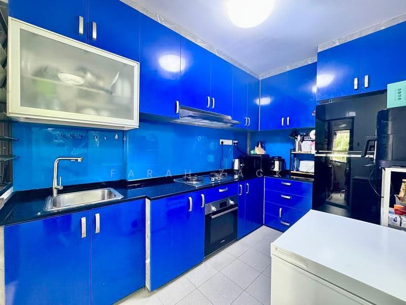 298B Compassvale Street, 298B Compassvale Street, Hougang / Punggol / Sengkang, 3 Bedrooms, 1,012 sqft, HDB Flat For Sale, by Farah Zack, 500272104 - Kitchen - PropertyGuru.com.sg