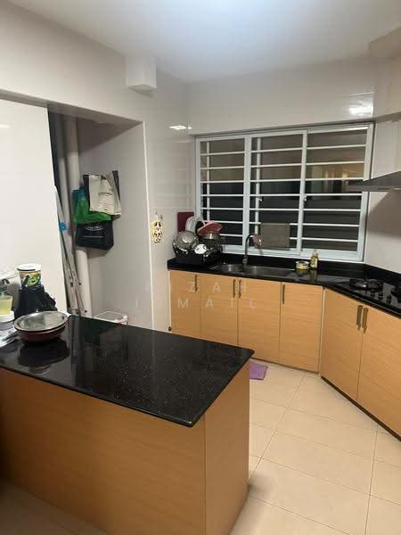 Ivory Heights, 117 Jurong East Street 13, Boon Lay / Jurong / Tuas, 3 Bedrooms, 1,668 sqft, Condominium For Sale, by Aizah Ismail, 500272105 - Kitchen - PropertyGuru.com.sg