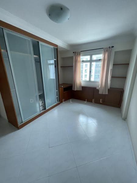 174B Edgedale Plains, 174B Edgedale Plains, Hougang / Punggol / Sengkang, 3 Bedrooms, 968 sqft, HDB Flat For Rent, by Daniel Jee, 500272108 - Master Room - PropertyGuru.com.sg