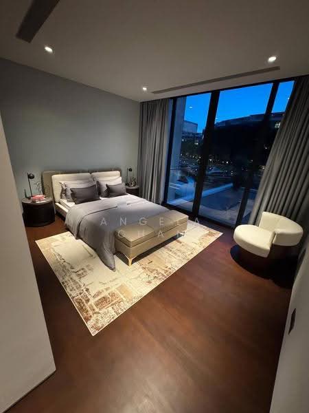 Treasure Island, Treasure Island, Harbourfront / Telok Blangah, 6 Bedrooms, 12,540 sqft, Detached House For Sale, by Angela Chan, 500272111 - Bedroom - PropertyGuru.com.sg