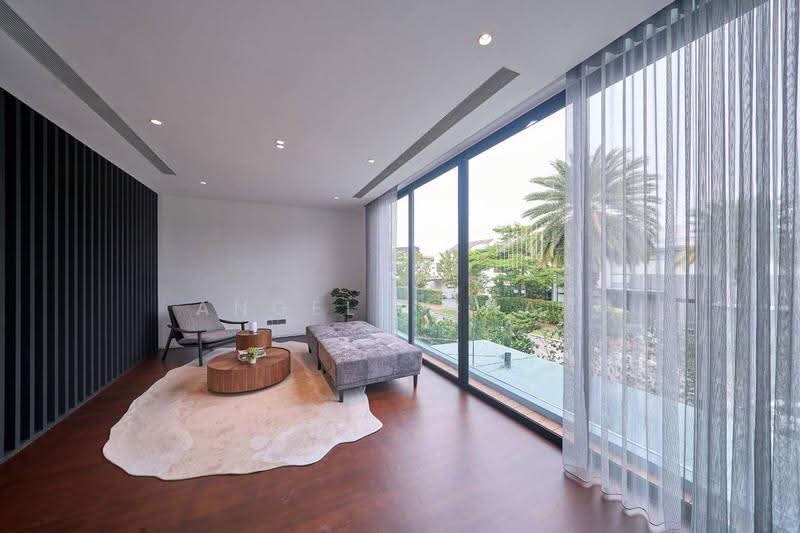Treasure Island, Treasure Island, Harbourfront / Telok Blangah, 6 Bedrooms, 12,540 sqft, Detached House For Sale, by Angela Chan, 500272111 - Living Room - PropertyGuru.com.sg